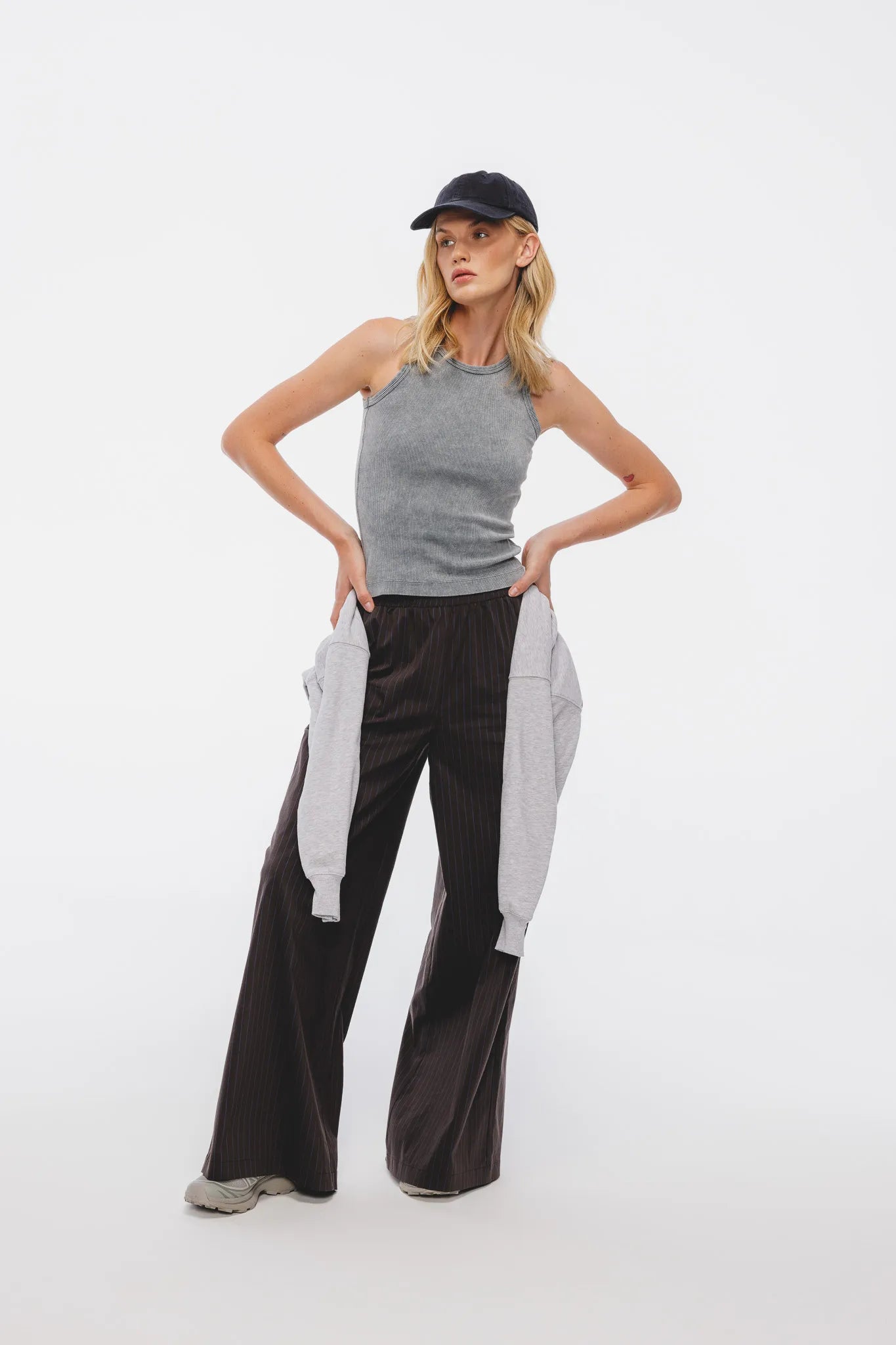 Top Aya Vintage Sprany Szary