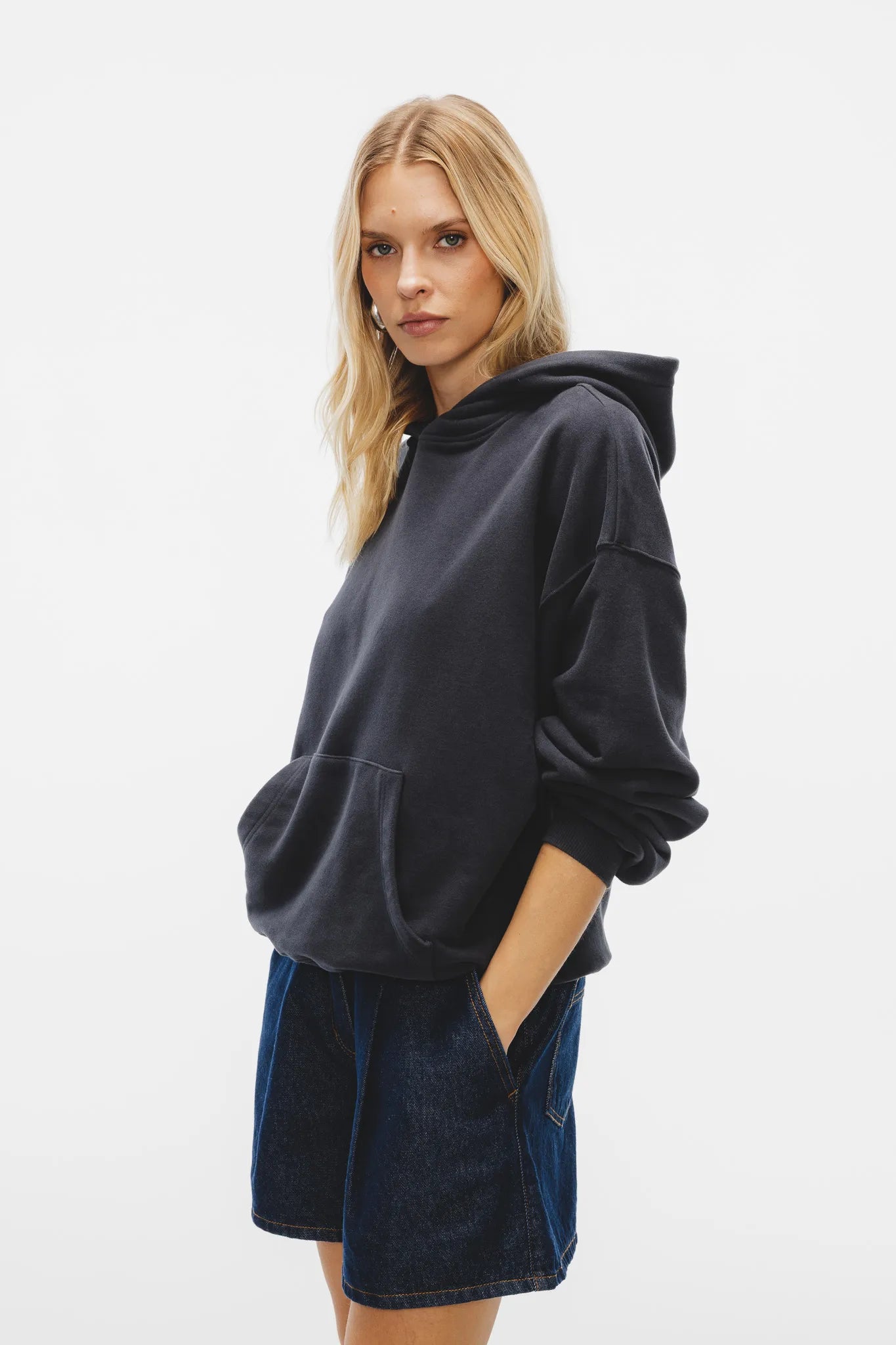 Spodenki Tesia Denim Granatowy