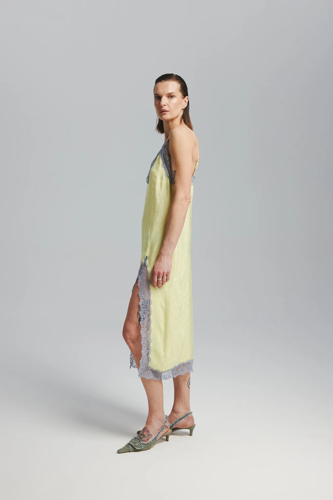 Sukienka Anya Lace Limonkowy