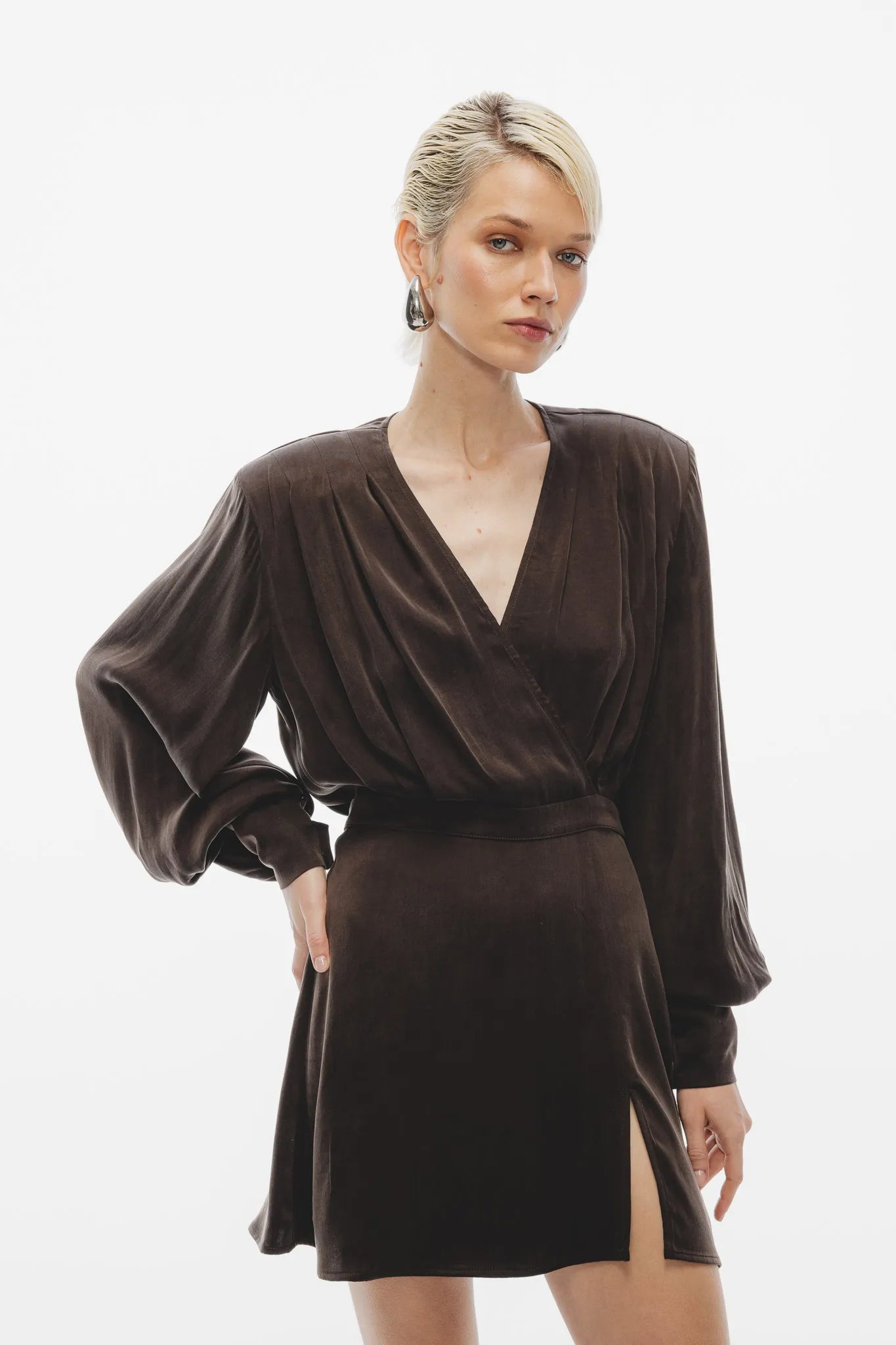 Sukienka Nelly Czekoladowy