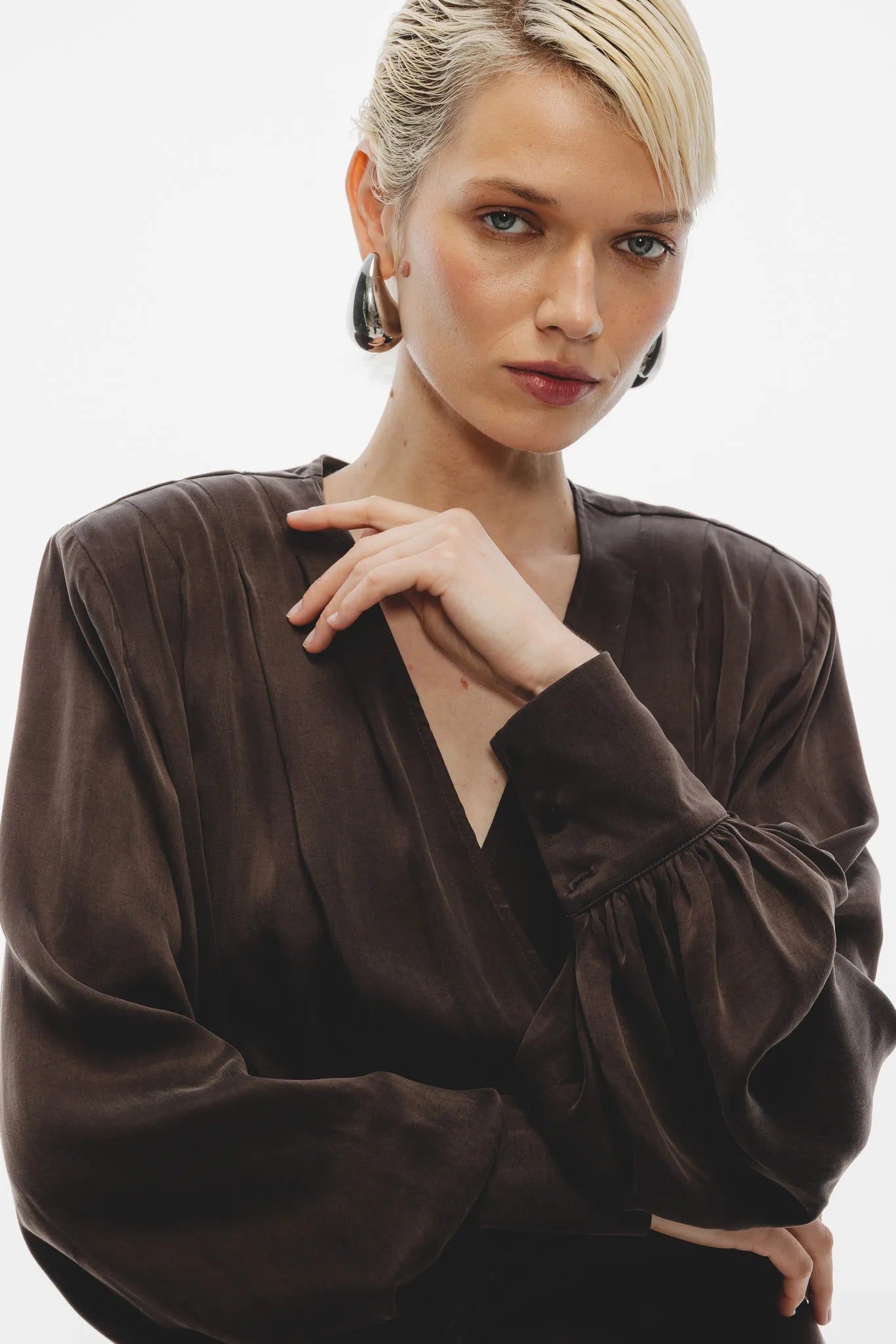 Sukienka Nelly Czekoladowy