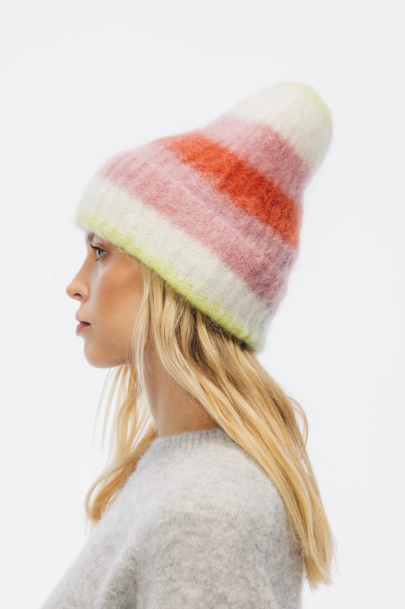 Czapka Róża Różowy