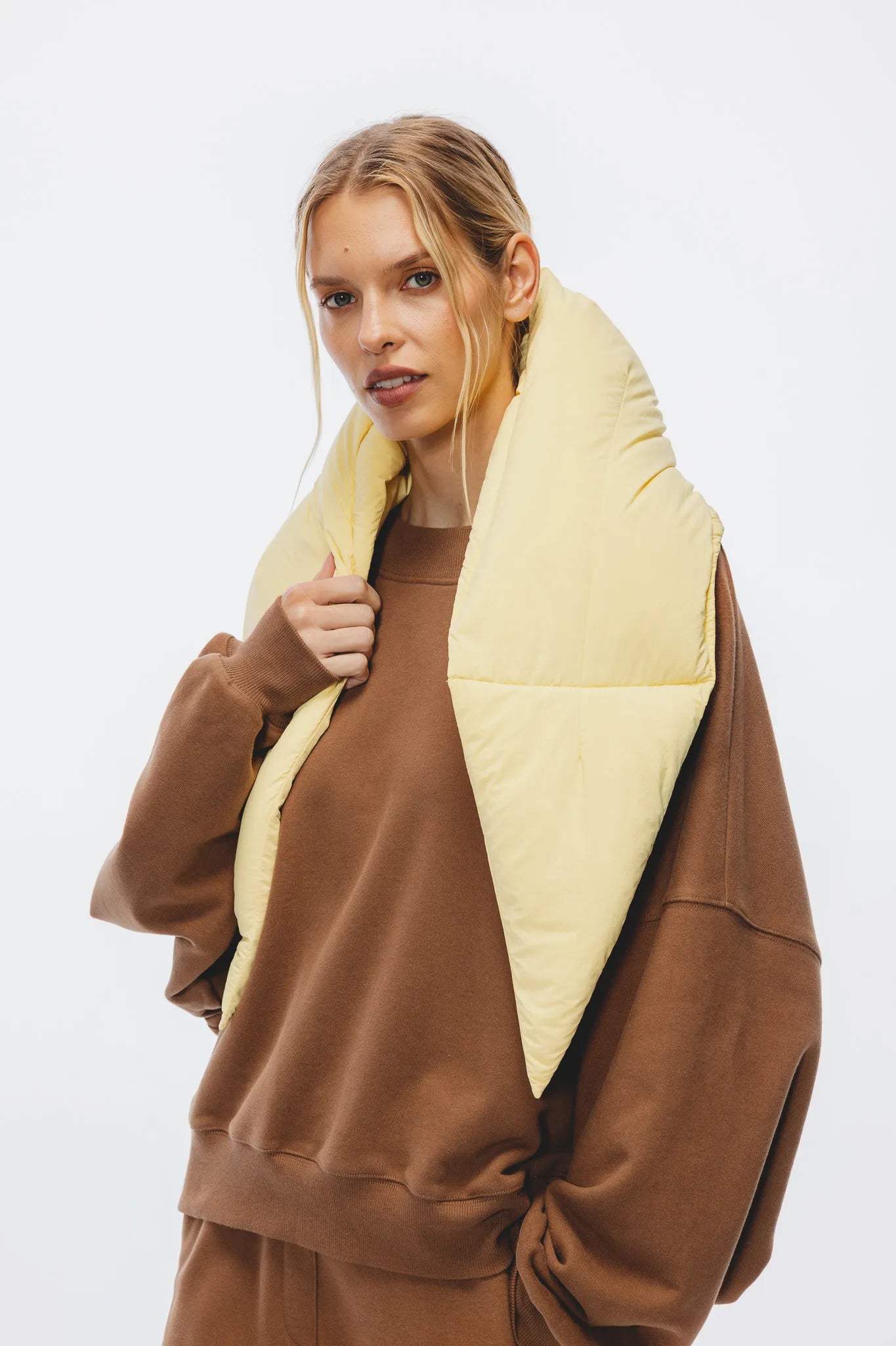 Kapturek puchowy Dobi Maślany