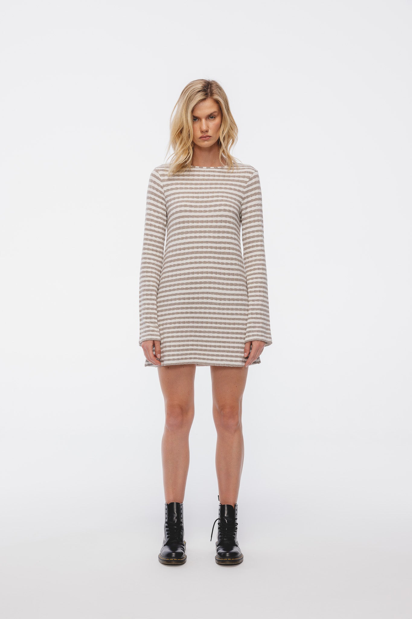 Sukienka Bunia Biało-Beżowy